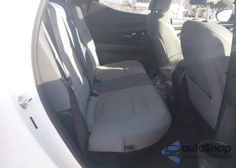 2022 Hyundai Santa Cruz Sel z USA, uszkodzony, nr VIN 5NTJCDAE3NH013057